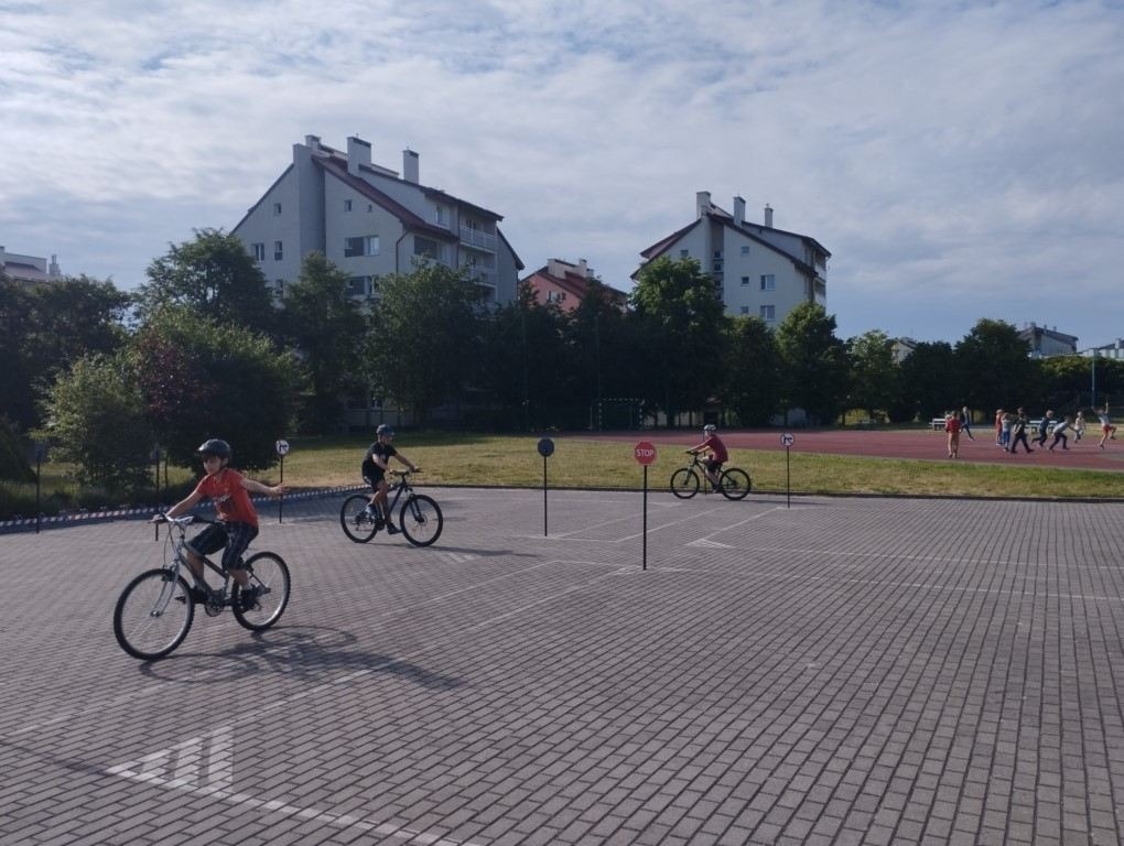 podczas egzaminu - jazda po torze