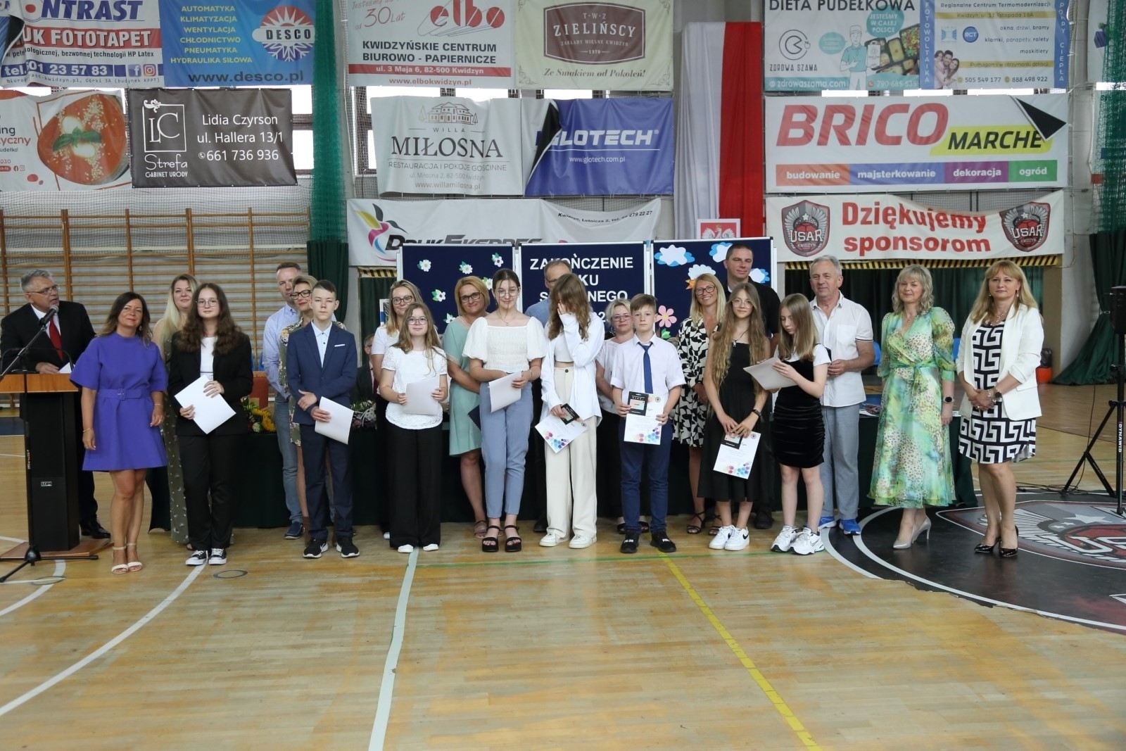 wyróżnieni uczniowie z kl.6b