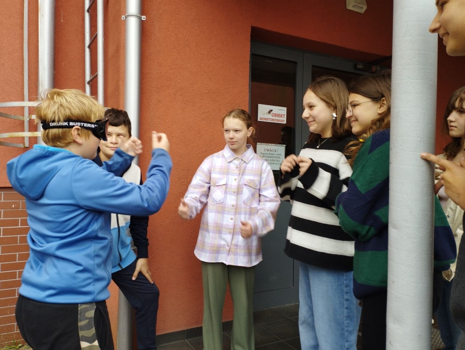 sprawdzamy reakcję ....