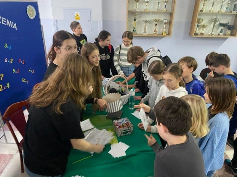 podczas rozwiązywania