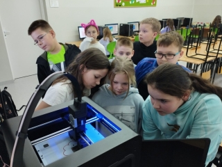 obserwacja jak się drukuje gwiazdka