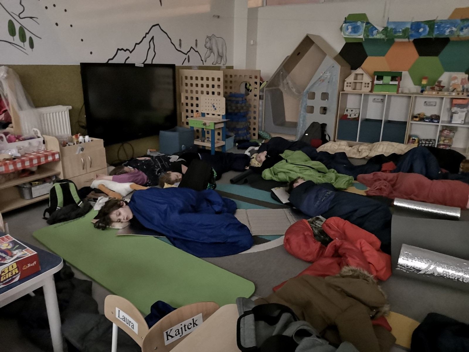 uczniowie z klas 4c i 4d