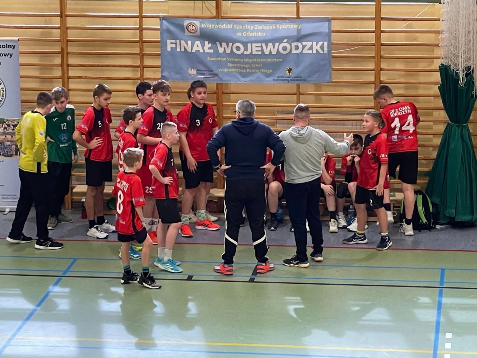 podczas gry na boisku