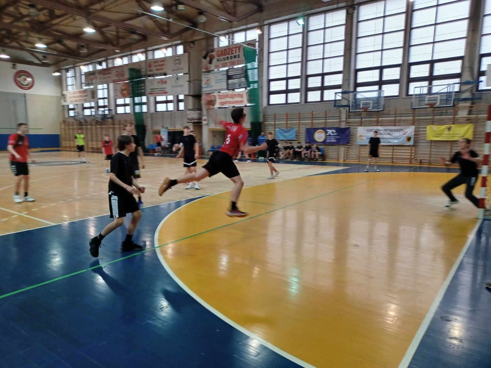 podczas gry na boisku