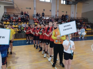 prezentowanie drużyn