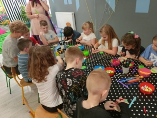 Dzieci na warsztatach