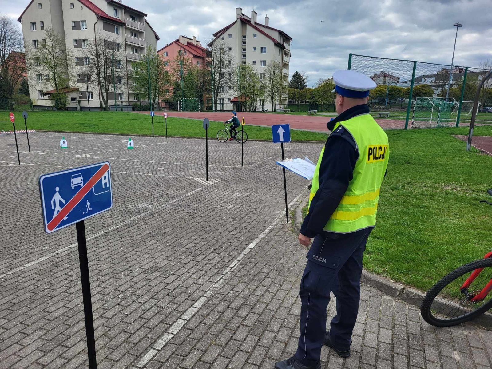 w miasteczku rowerowym