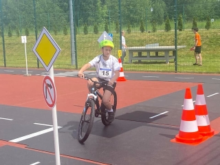 podczas jazdy w miasteczku