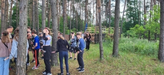 uczniowie 6d w akcji