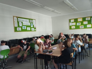wykorzystujemy okulary VR