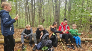 6d i 3a z rodzicami i wychowawczynią Anną Babicką 