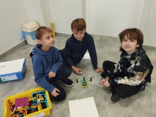 eksperymenty z klocków LEGO