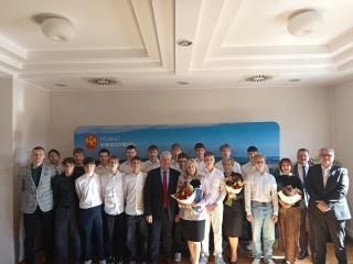 nagrodzeni sportowcy