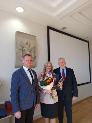 Pani Dyrektor w towarzystwie Starosty i Przewodniczącego Rady Powiatu