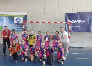 drużyna dziewcząt 4a 