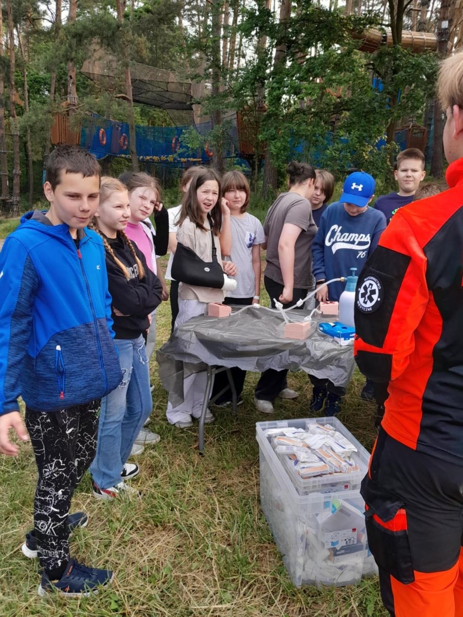 klasa 5c na warsztatach pierwszej pomocy