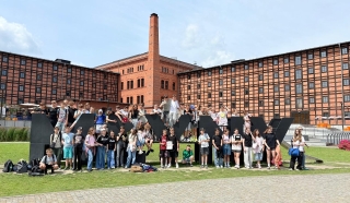 zdjęcie grupowe klas