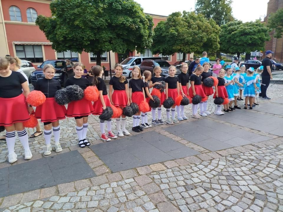 cheerleaderki i mażoretki