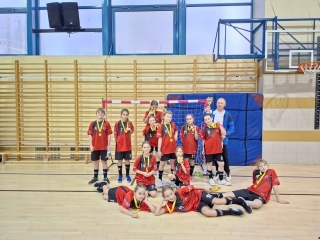 dziewczęta z kl. 4a w Czersku