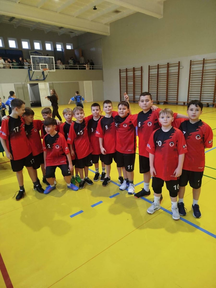 drużyna chłopców z 4a