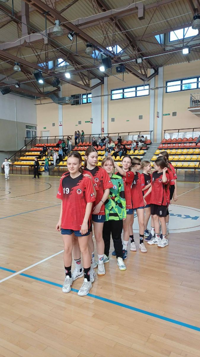 drużyna dziewcząt 6a