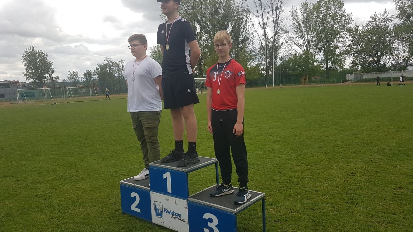 sportowcy na podium - Radek F. II miejsce