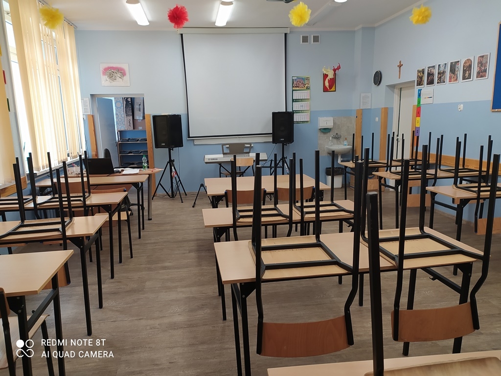 sala 213